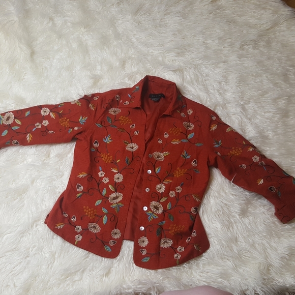 Silk Land floral blazer with embroidery small - Picture 4 of 6